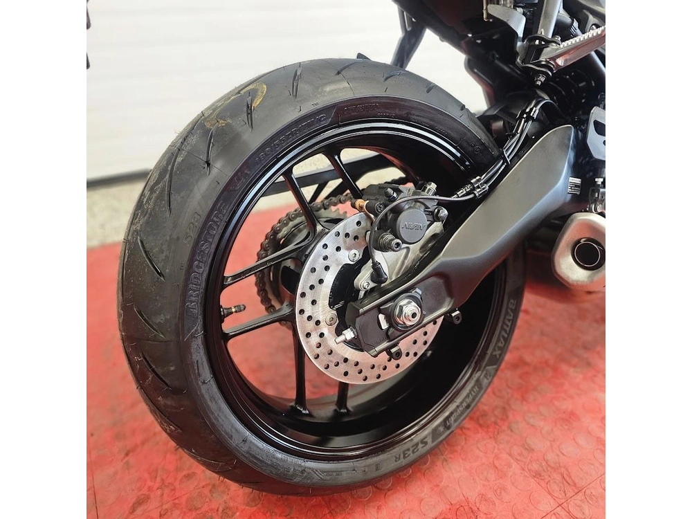 2026 Yamaha Yzf R7 alt
