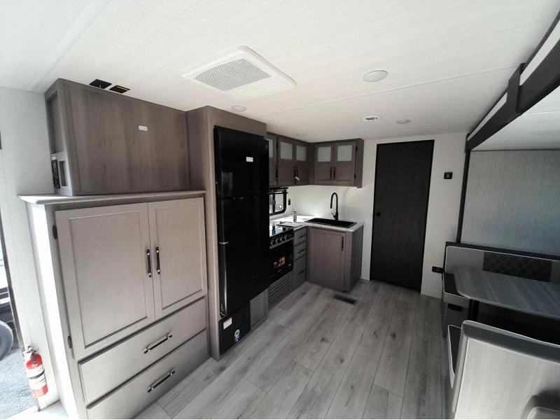 Keystone Rv Hideout 291br 2025 alt
