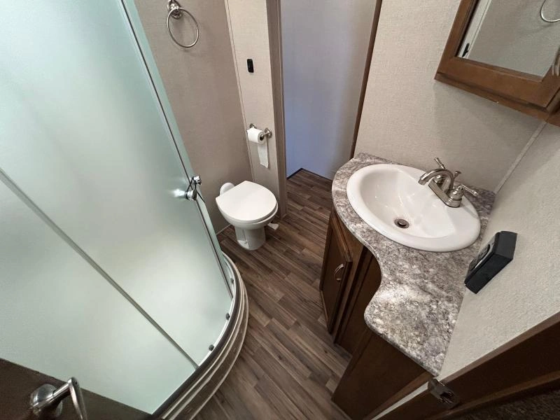 Coachmen Chaparral 29bh 2019 alt