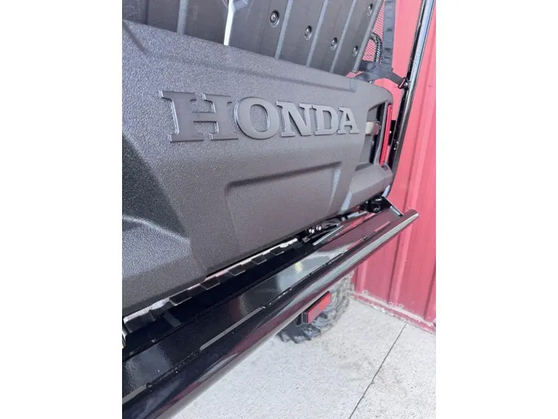 2025 Honda Pioneer 1000-5P Trail thumbnail 11