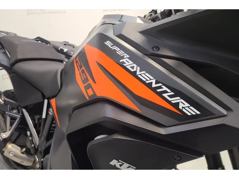 2022 KTM SUPER ADV S 1290 ABS thumbnail 3