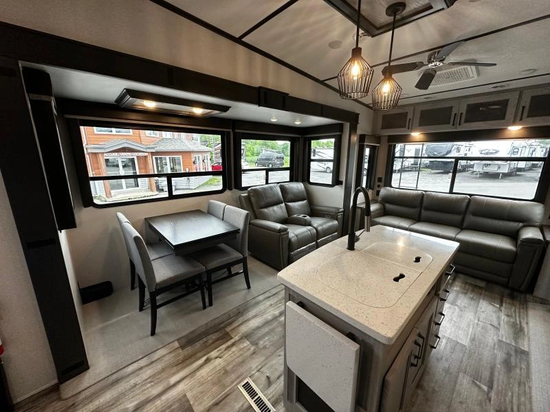 Keystone Rv Montana 295rl 2023 alt