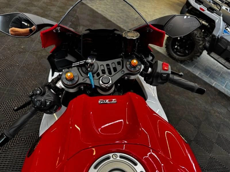 Yamaha Yzf-r7 70e Anniversaire 2026 alt