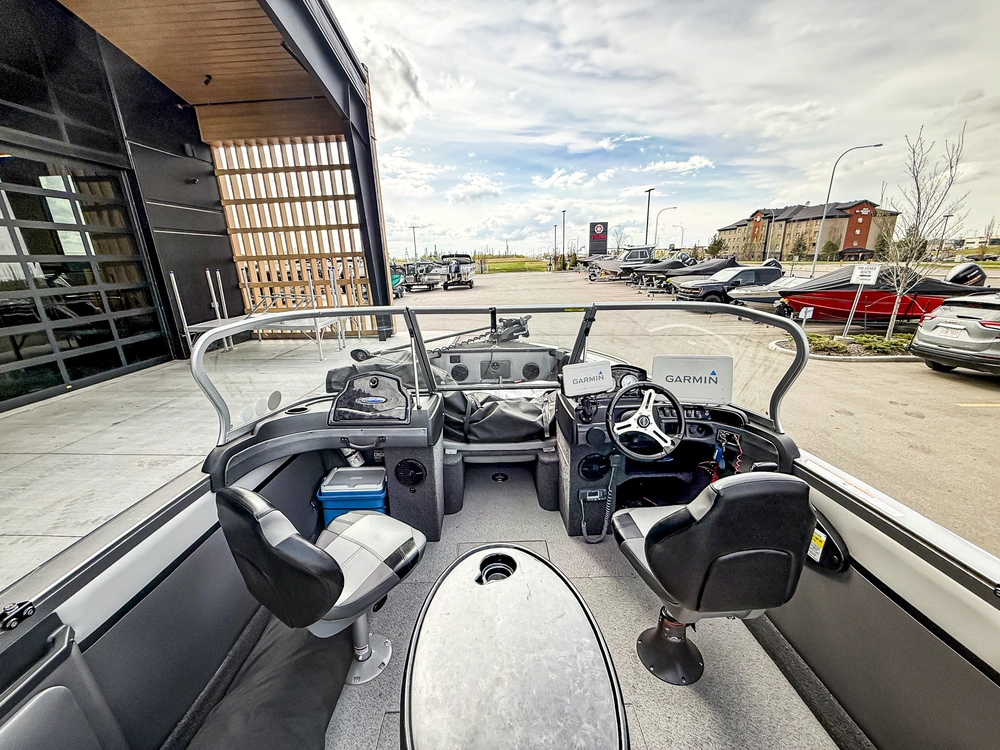 2019 Crestliner 2150 Sst alt