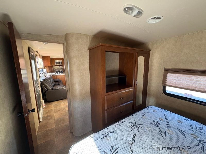 Forest River Salem Hemisphere 282rk 2014 alt
