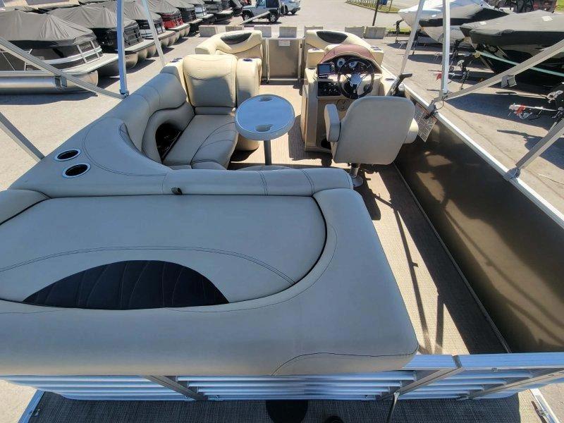 2019 Sylvan Mirage820 Gris alt
