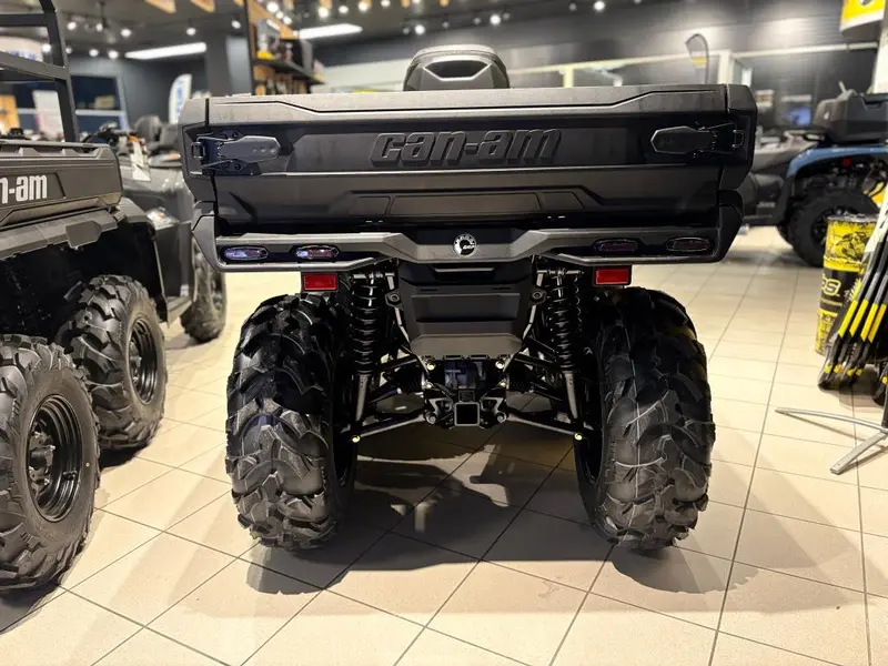 2026 Can-Am Outlander MAX 6X6 DPS 850 thumbnail 14