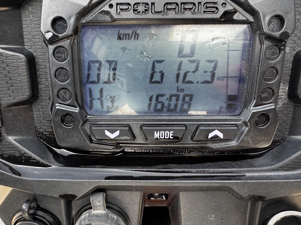 2022 Polaris Sportsman 850 Ultimate Trail alt