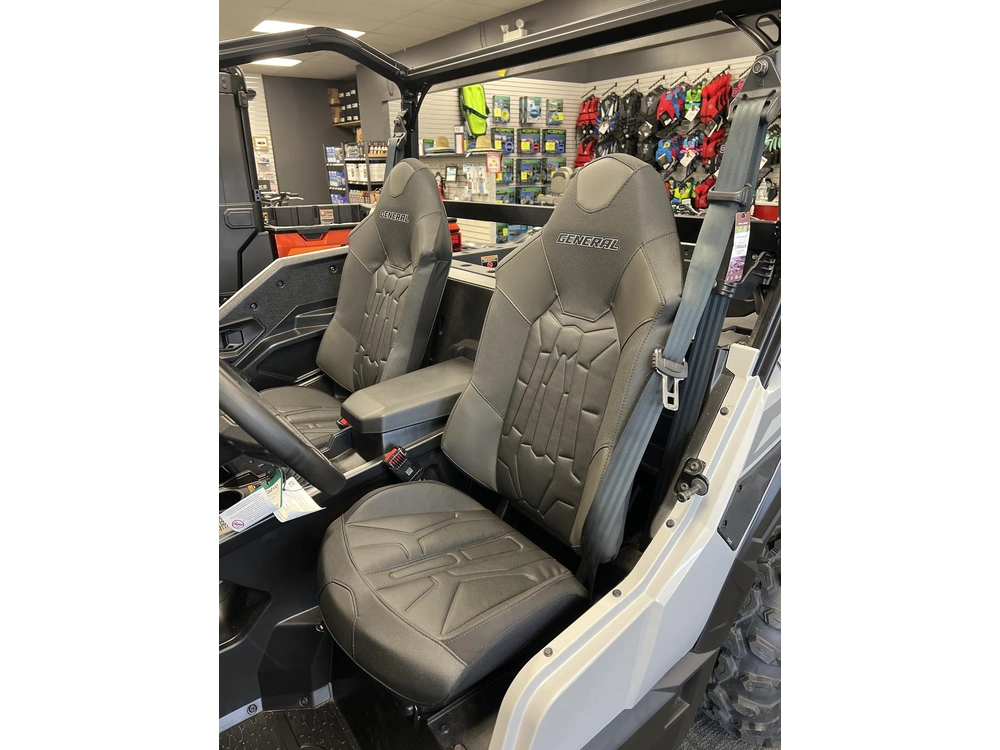 2026 Polaris General Sport alt
