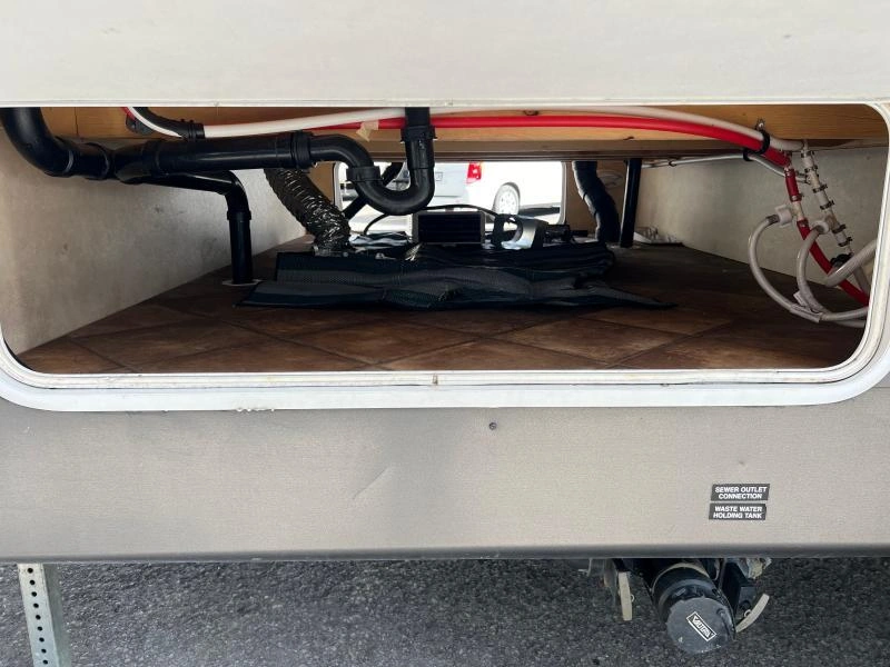 2014 Palomino Puma 276rlss alt
