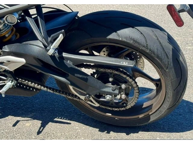 Triumph Street Triple 765 Rs 2023 alt