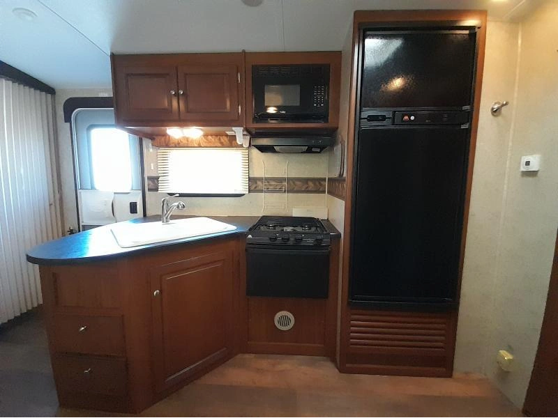 Keystone Rv Bullet 22rbp 2014 alt