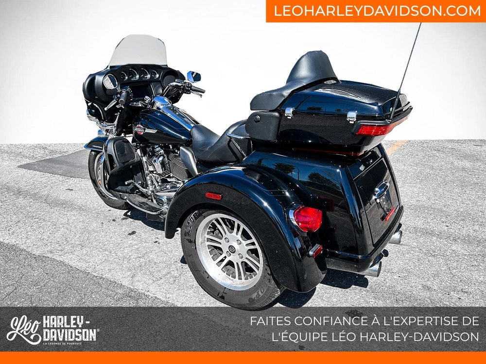 Harley-davidson Flhtcutg Tri Glide Ultra 2022 alt