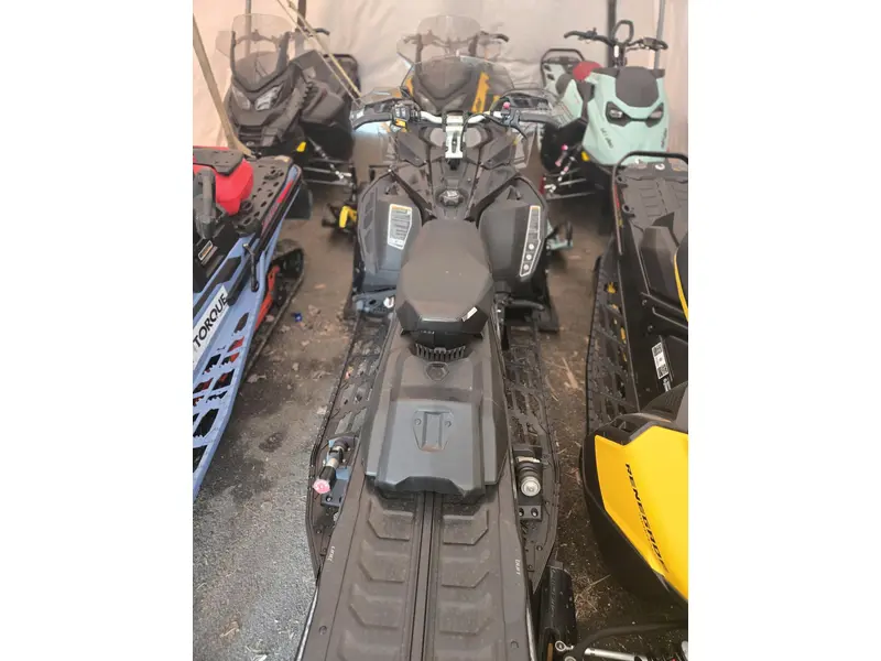 2019 Ski-Doo SM RENEGADE XRS 850 ETEC-E IC-Q B/B/B 19 850 E-TEC®