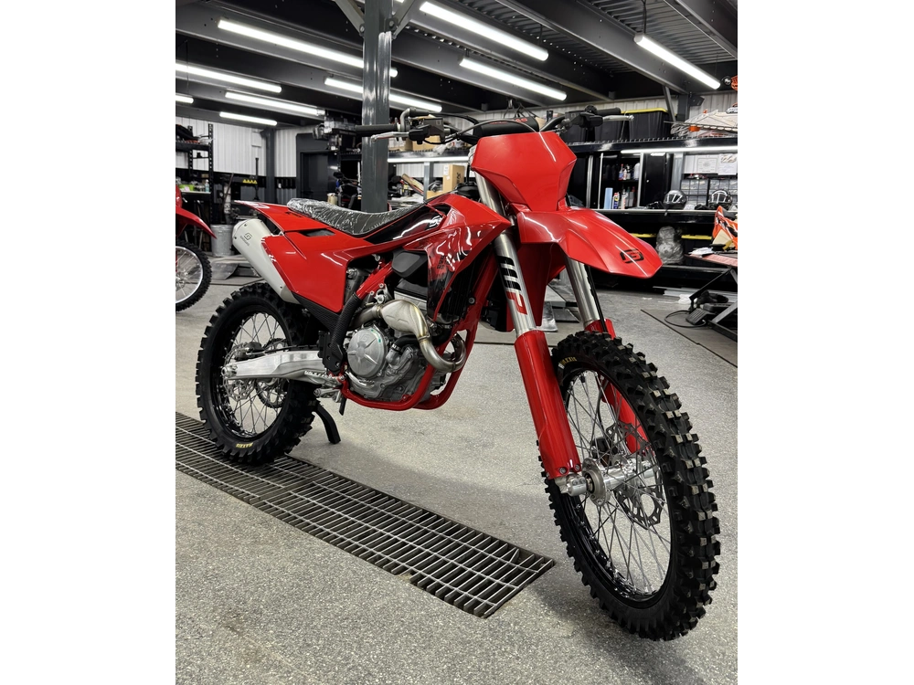 2026 Gasgas Mc 250f alt