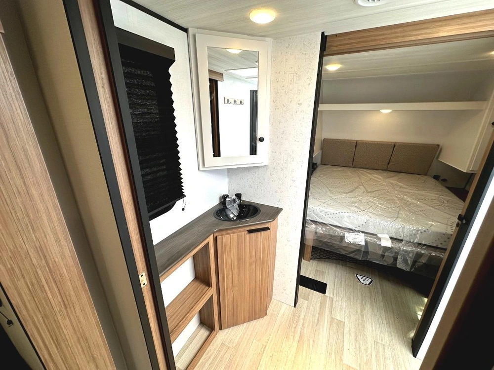 Keystone Rv Passport 210rkc 2026 alt