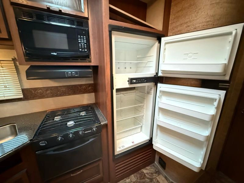 Crossroads Zinger 290bh 2013 alt
