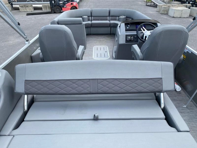 Bennington Marine L23 Swingback 3t / F150 2023 alt