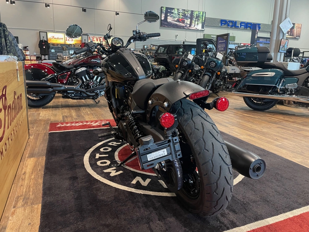 2026 Indian Motorcycle Scout Sixty Bobber - Black Metallic alt