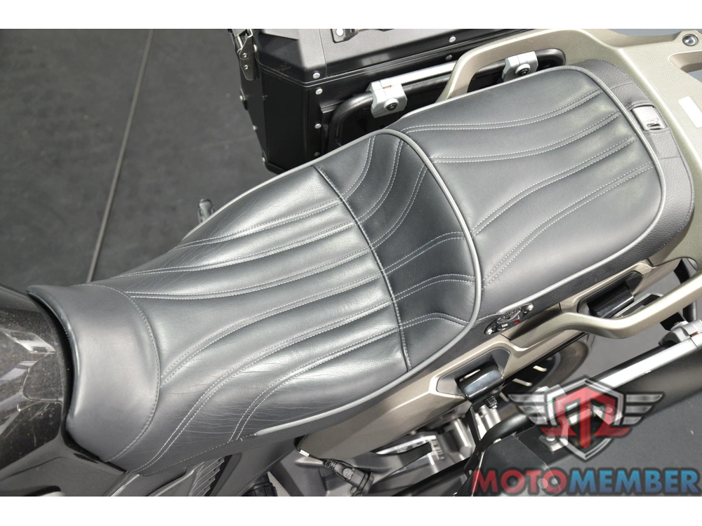 2016 Honda Vfr1200x alt