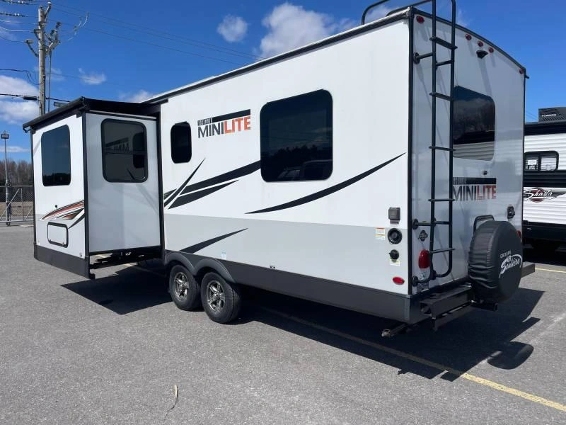 Forest River Rockwood Mini Lite 2506s 2022 alt