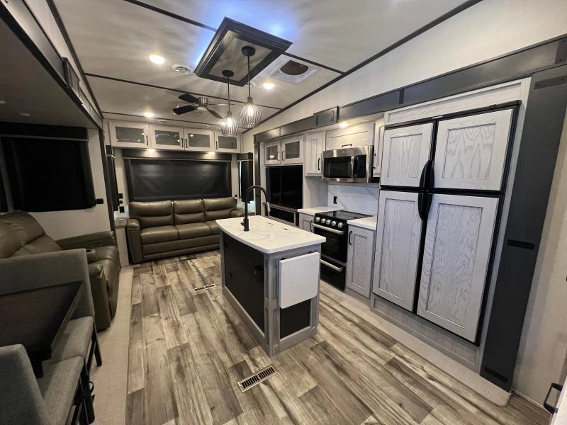 Keystone Rv Montana 295rl 2023 alt