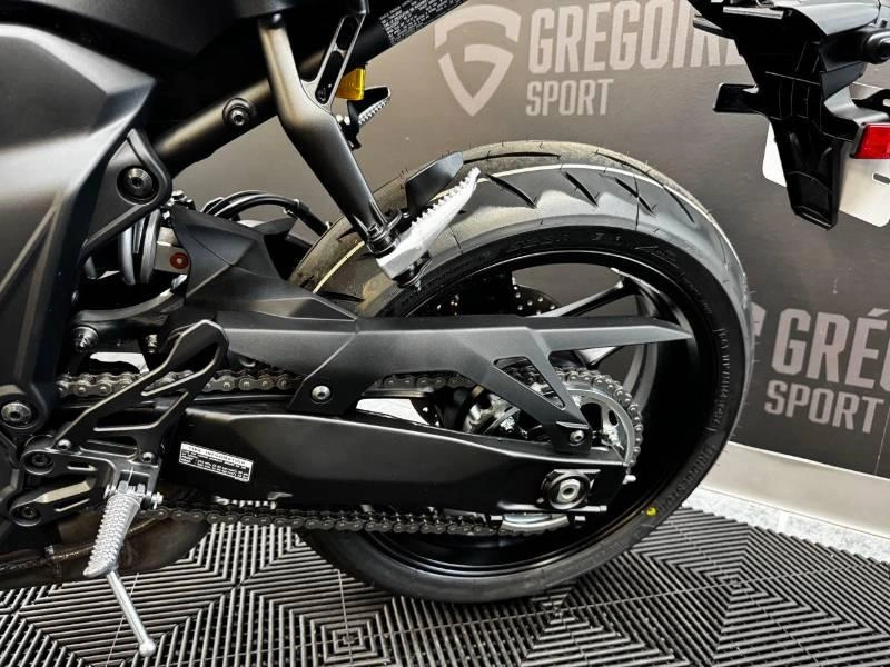 Yamaha Yzf-r7 70e Anniversaire 2026 alt