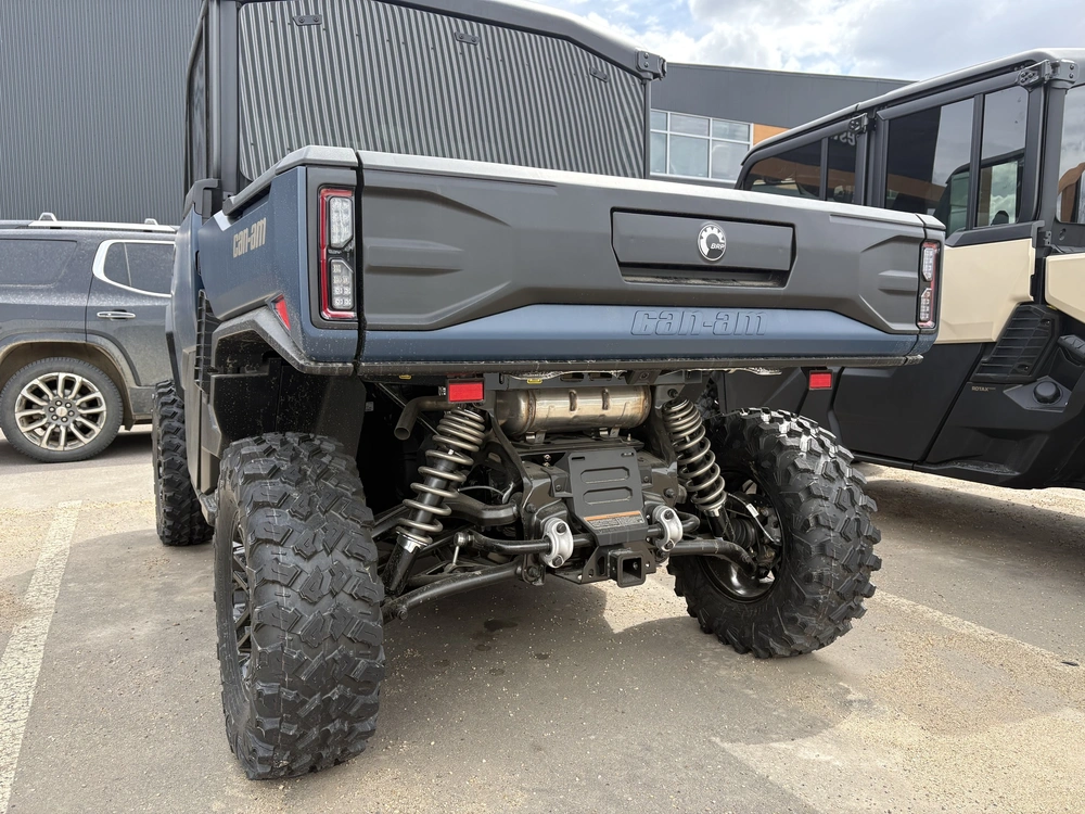 2026 Can-am Defender Limited Cab Hd11-8jtf alt