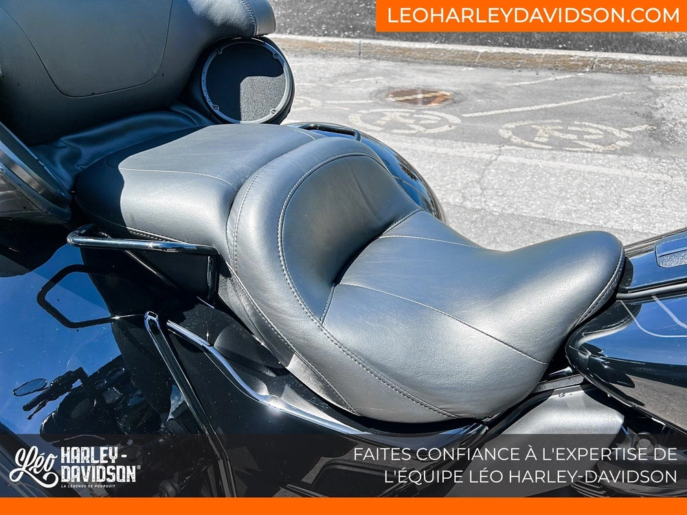 Harley-davidson Flhtcutg Tri Glide Ultra 2025 alt