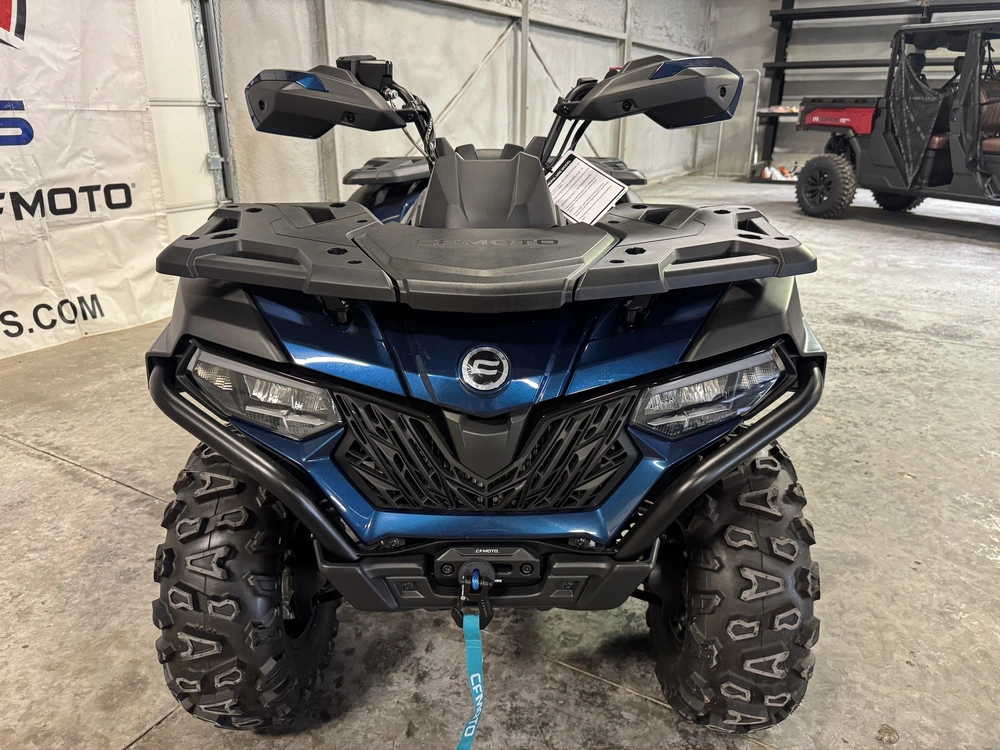 2026 Cfmoto Cforce 600 alt