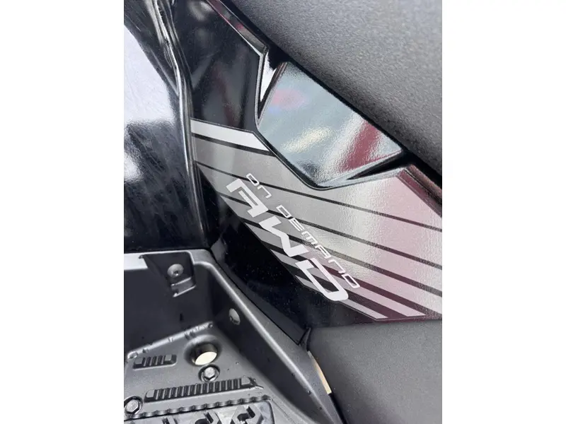2026 Polaris Sportsman Touring 850 Premium Onyx Black thumbnail 12