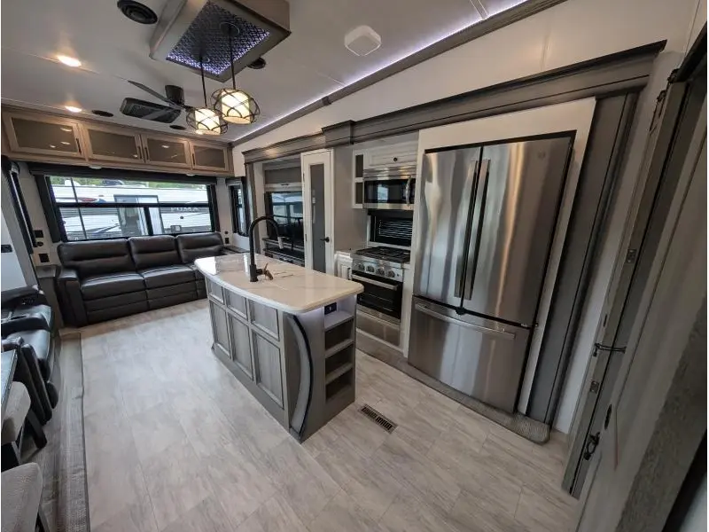 2023 Keystone RV Montana