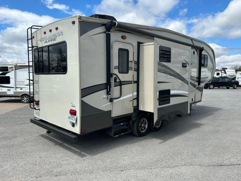 Crossroads Cruiser 25se 2017 alt