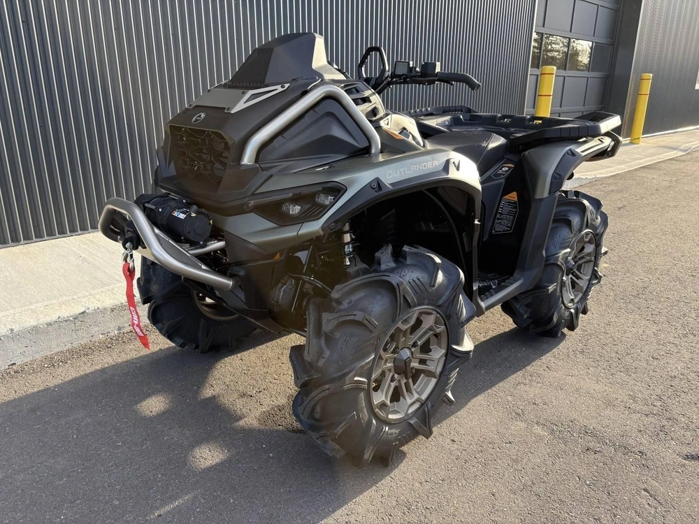 2026 Can-am Outlander Xmr 1000r alt
