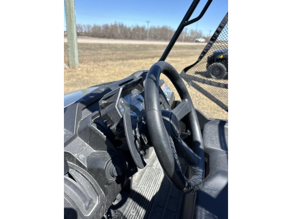 2025 Honda Pioneer 700-4p Dlx alt