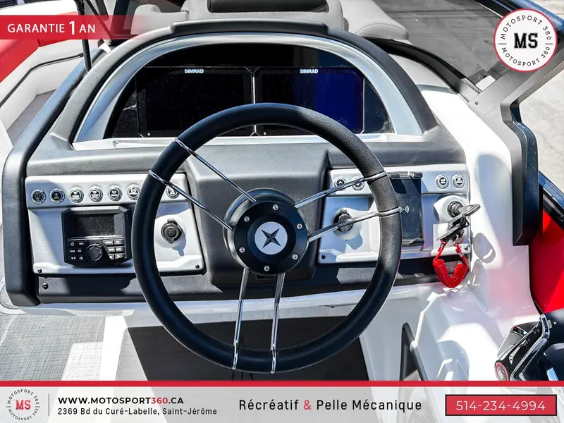 2026 Berkshire 25UL DC STS 300 HP VERADO ! LE PLUS BEAU PONTON AU QUÉBEC ! thumbnail 17