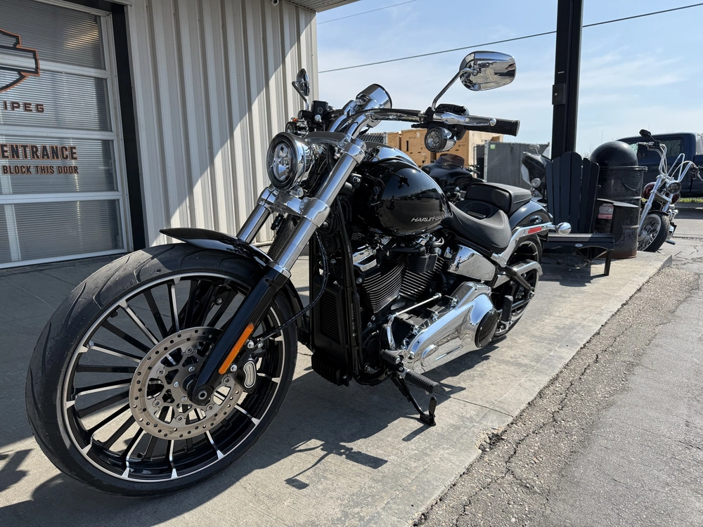 2026 Harley-davidson Breakout alt
