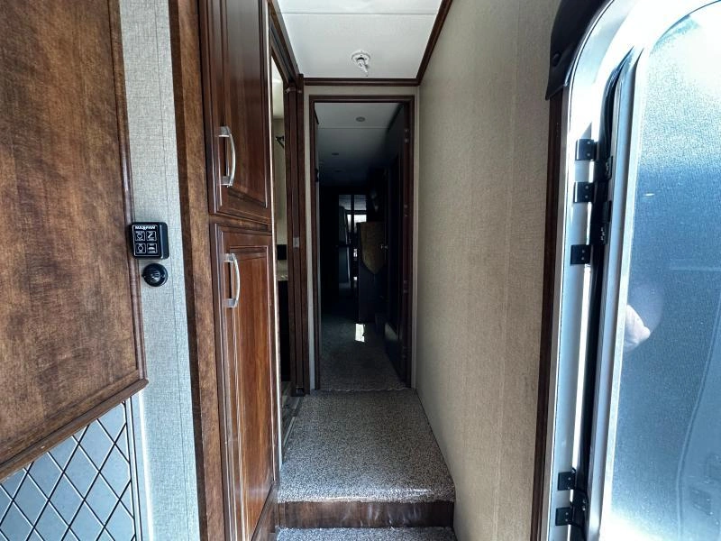 Grand Design Solitude 369rl 2015 alt