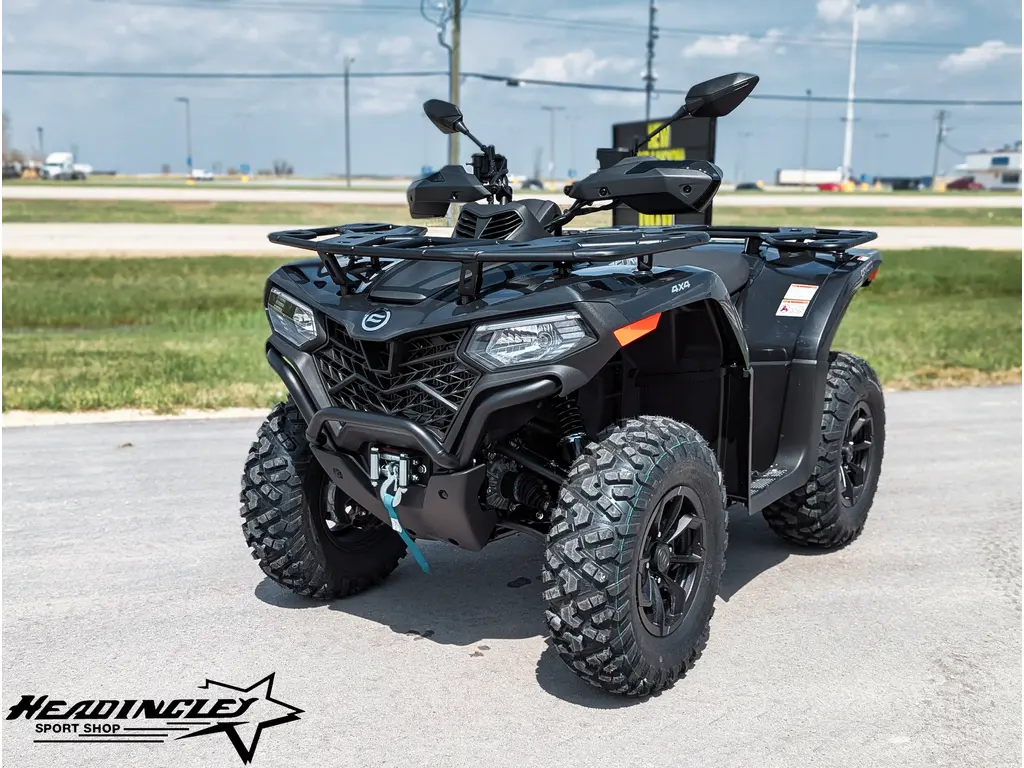 2026 CFMOTO CFORCE 400 // Jet Black 