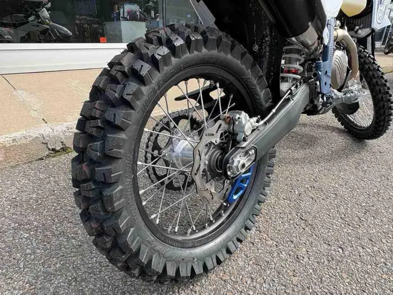 2025 Husqvarna FE 501s thumbnail 7