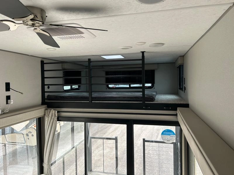 Coachmen Catalina 18rdl 2024 alt