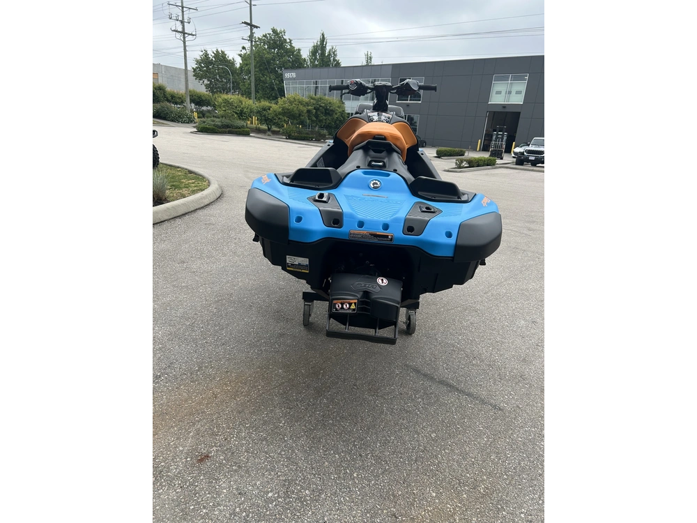2026 Sea-doo Spark™ 1up Trixx 90 (sound System) alt