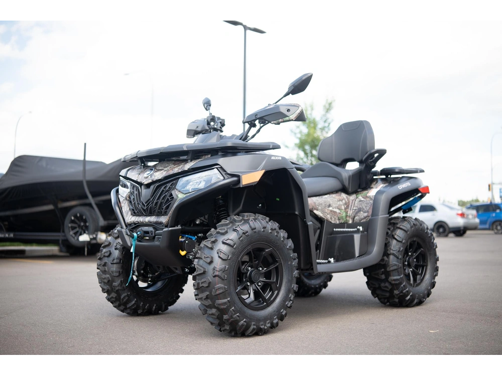 2026 Cfmoto Cforce 600 Touring alt