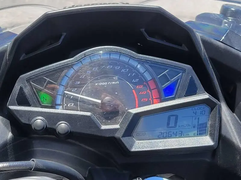 2017 Kawasaki NINJA 300 EX thumbnail 8