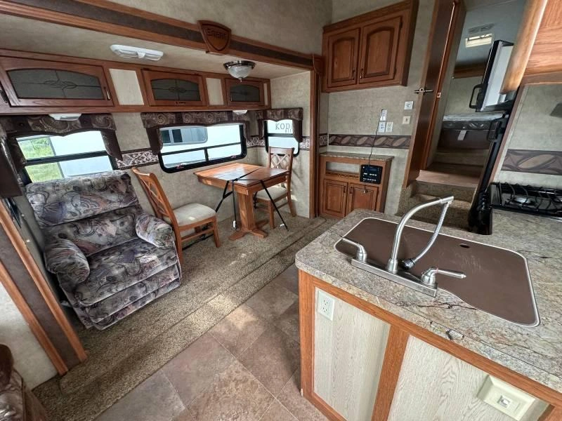 2013 Palomino Sabre 250rlfd alt