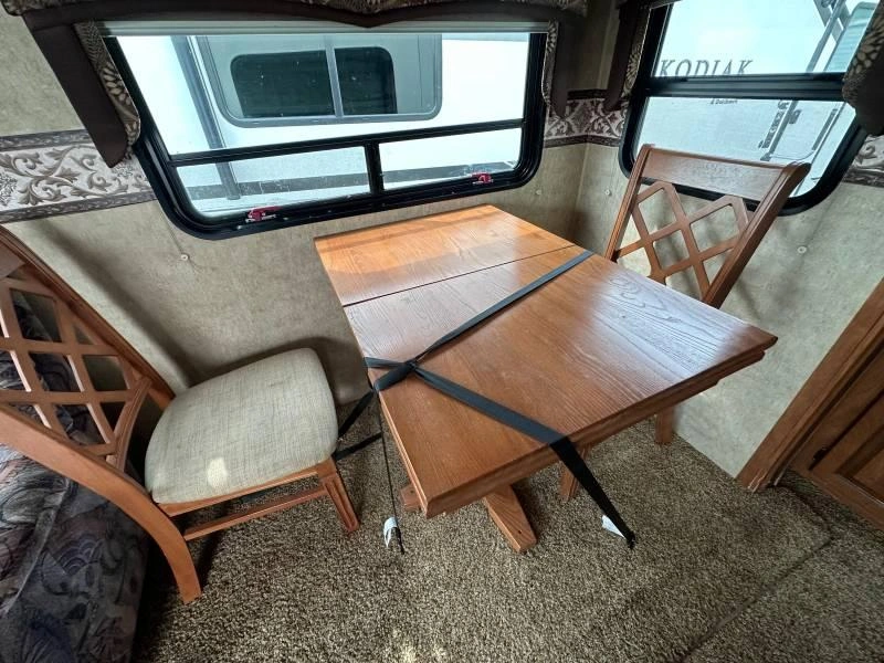 2013 Palomino Sabre 250rlfd alt