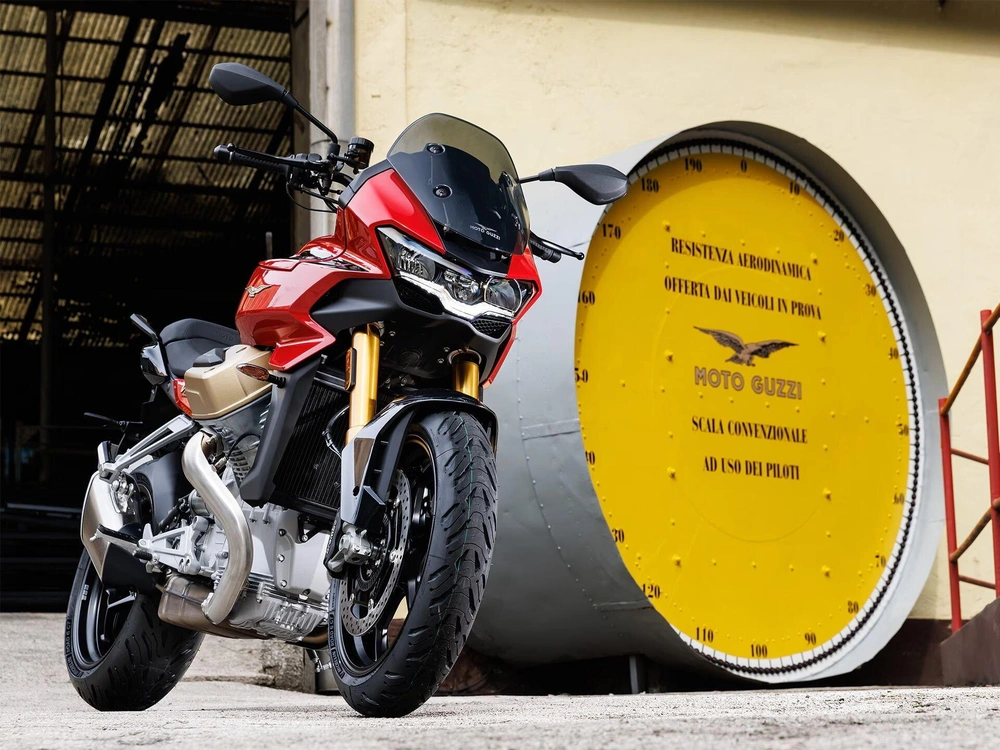 Moto Guzzi V100 Mandello S Wind Tunnel 2025 alt