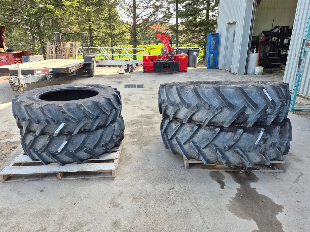 Mitas 340/85R28 420/85R38 2018