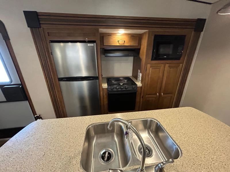 Coachmen Chaparral 29bh 2019 alt