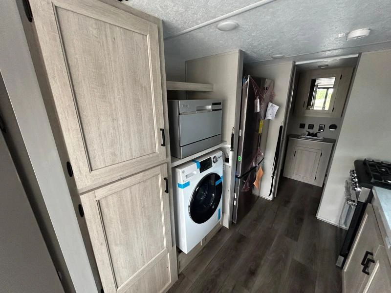 Coachmen Catalina 18rdl 2024 alt